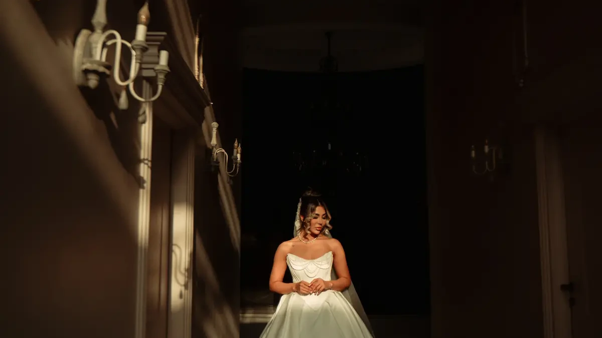 What Is a Rectangle Body Shape? A Guide to Identification and Choosing the Right Wedding Dress image