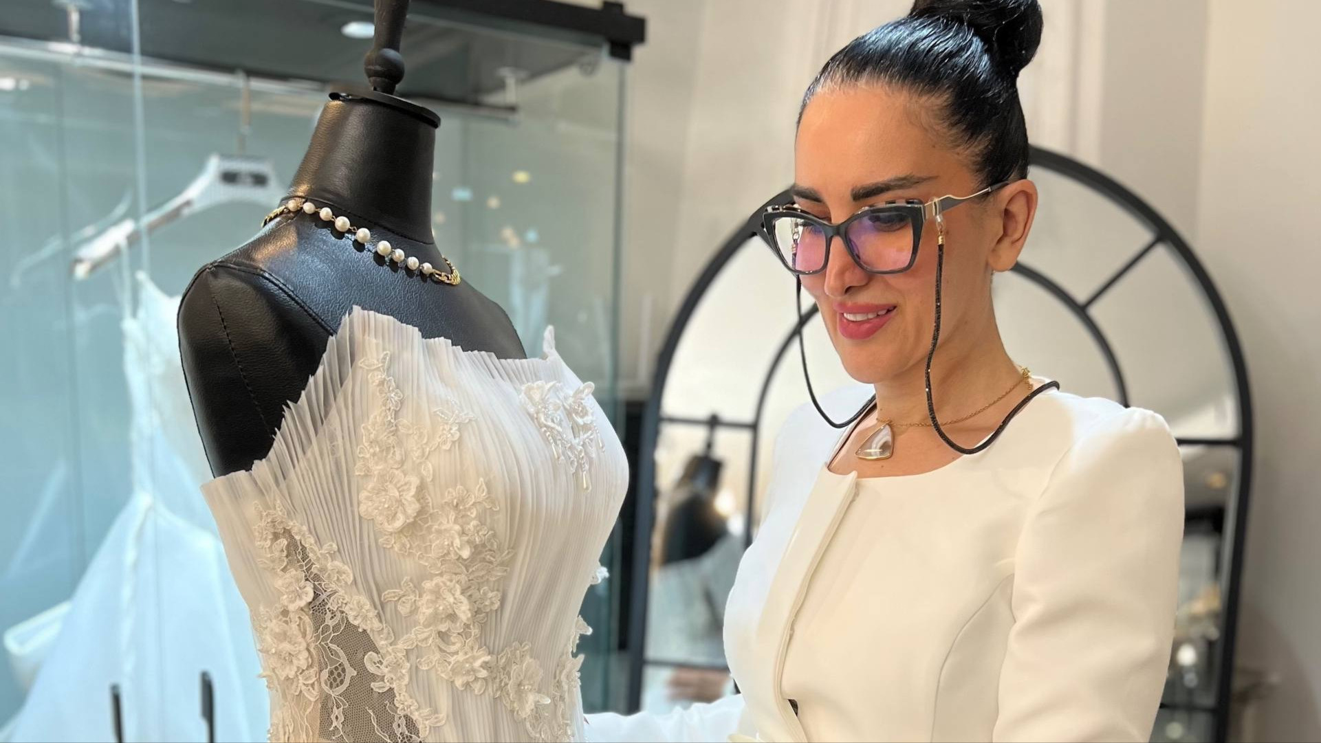 Pleated Fabric for Bridal Gowns: Tips for Selection, Sewing, and Pressing image