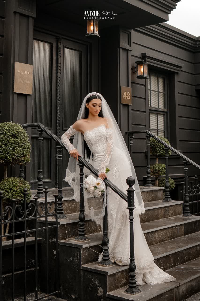 European wedding dress Image